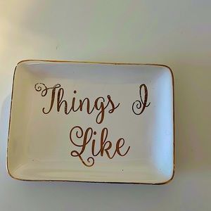 Glass jewelry holder